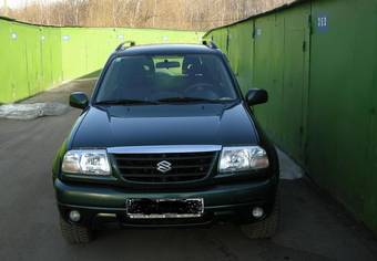 2004 Suzuki Grand Vitara Photos