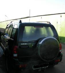 2004 Suzuki Grand Vitara Pictures