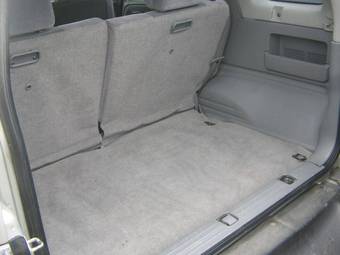 2004 Suzuki Grand Vitara Photos