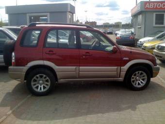 2004 Suzuki Grand Vitara Pictures