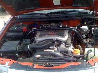 2004 Suzuki Grand Vitara Photos