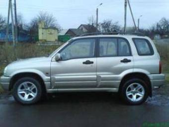 2004 Suzuki Grand Vitara Photos