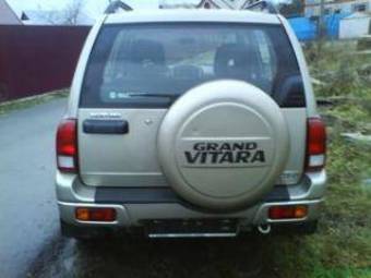 2004 Suzuki Grand Vitara Photos