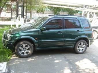 2004 Suzuki Grand Vitara Photos