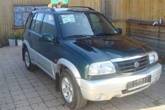 2004 Suzuki Grand Vitara Photos