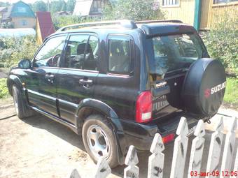 2004 Suzuki Grand Vitara Pictures