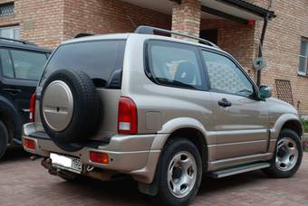 2004 Suzuki Grand Vitara Photos