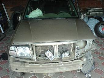 2004 Suzuki Grand Vitara Pictures