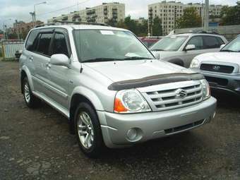 2005 Suzuki Grand Vitara Pictures