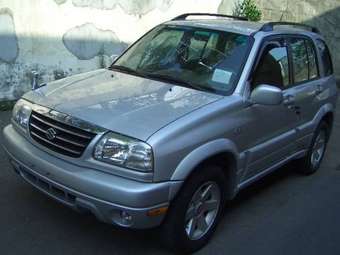 2005 Suzuki Grand Vitara Photos