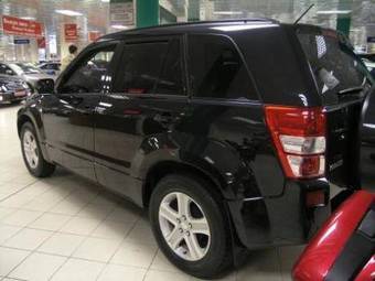 2005 Suzuki Grand Vitara Photos