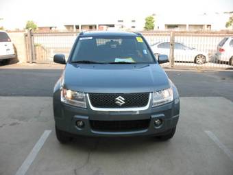 2005 Suzuki Grand Vitara Photos