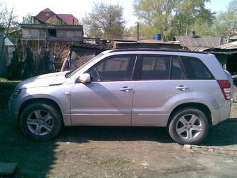 2005 Suzuki Grand Vitara Pictures