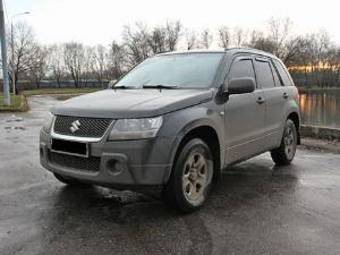 2005 Suzuki Grand Vitara Photos