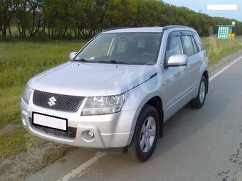 2005 Suzuki Grand Vitara Pictures