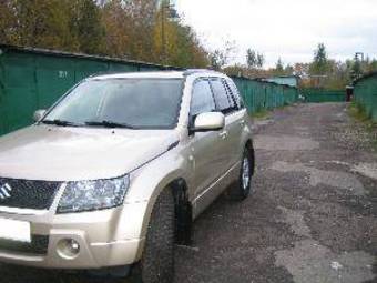 2005 Suzuki Grand Vitara Pictures