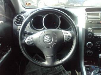 2005 Suzuki Grand Vitara Photos
