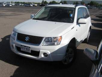 2005 Suzuki Grand Vitara Photos