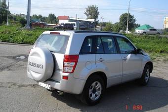 2005 Suzuki Grand Vitara Photos