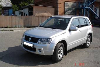 2005 Suzuki Grand Vitara Photos