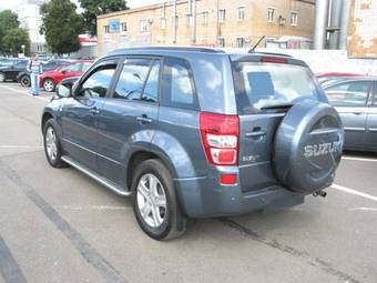 2005 Suzuki Grand Vitara Pictures