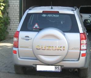 2005 Suzuki Grand Vitara Pictures