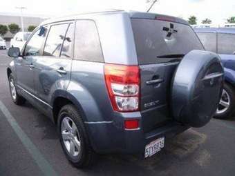 2006 Suzuki Grand Vitara Pictures