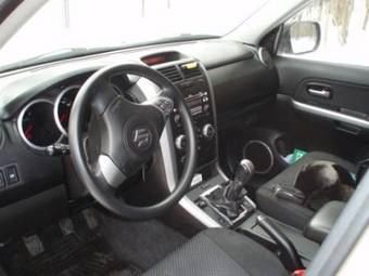 2006 Suzuki Grand Vitara Pictures