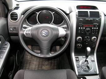 2006 Suzuki Grand Vitara Pictures