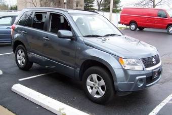 2006 Suzuki Grand Vitara Pictures