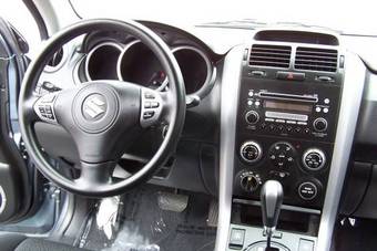 2006 Suzuki Grand Vitara Pictures
