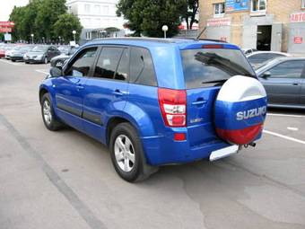 2006 Suzuki Grand Vitara Pictures