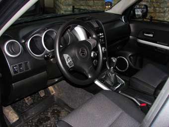 2007 Suzuki Grand Vitara Pictures