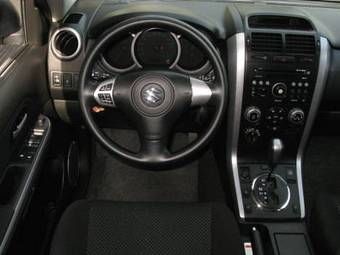 2007 Suzuki Grand Vitara Photos