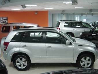 2008 Suzuki Grand Vitara Photos