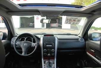 2008 Suzuki Grand Vitara Pictures