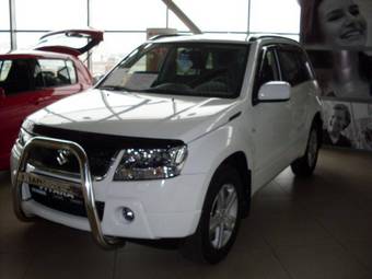 2009 Suzuki Grand Vitara Pics