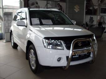 2009 Suzuki Grand Vitara Pictures