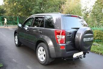 2009 Suzuki Grand Vitara Pictures