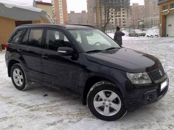 2009 Suzuki Grand Vitara Photos