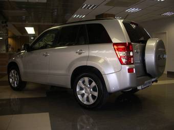 2009 Suzuki Grand Vitara Pictures