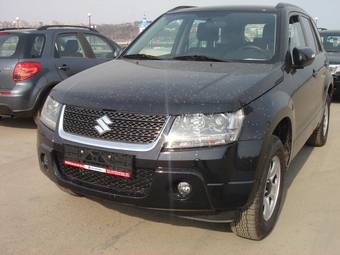 2010 Suzuki Grand Vitara Photos