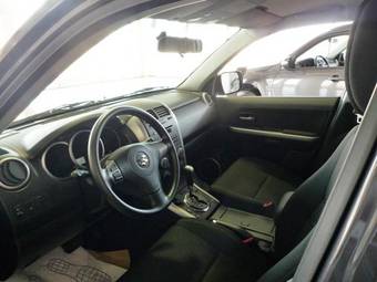 2010 Suzuki Grand Vitara Photos