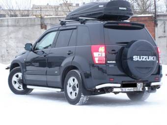 2010 Suzuki Grand Vitara Pictures