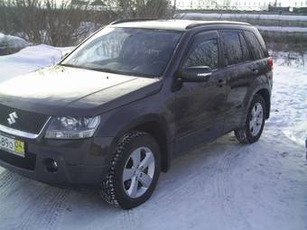 2010 Suzuki Grand Vitara Photos