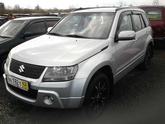 2010 Suzuki Grand Vitara Photos