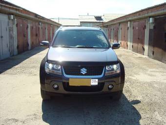 2010 Suzuki Grand Vitara Pictures