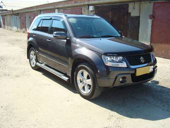 2010 Suzuki Grand Vitara Wallpapers