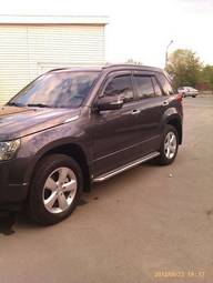 2010 Suzuki Grand Vitara Pictures