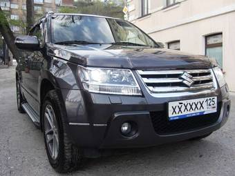 2010 Suzuki Grand Vitara Photos